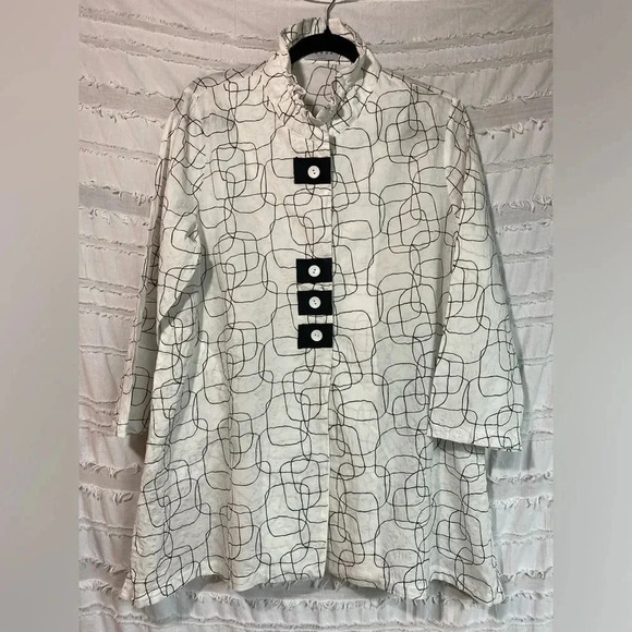 Terra Apparel button down shirt tunic - Picture 3 of 13